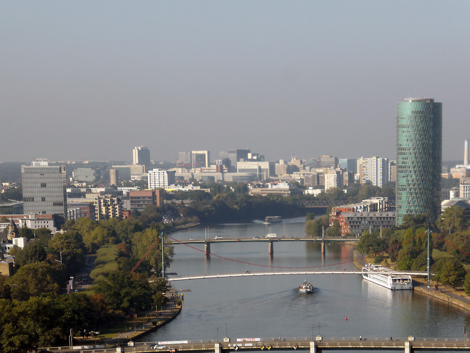 Hochhausfassaden und Hochhäuser in Frankfurt
