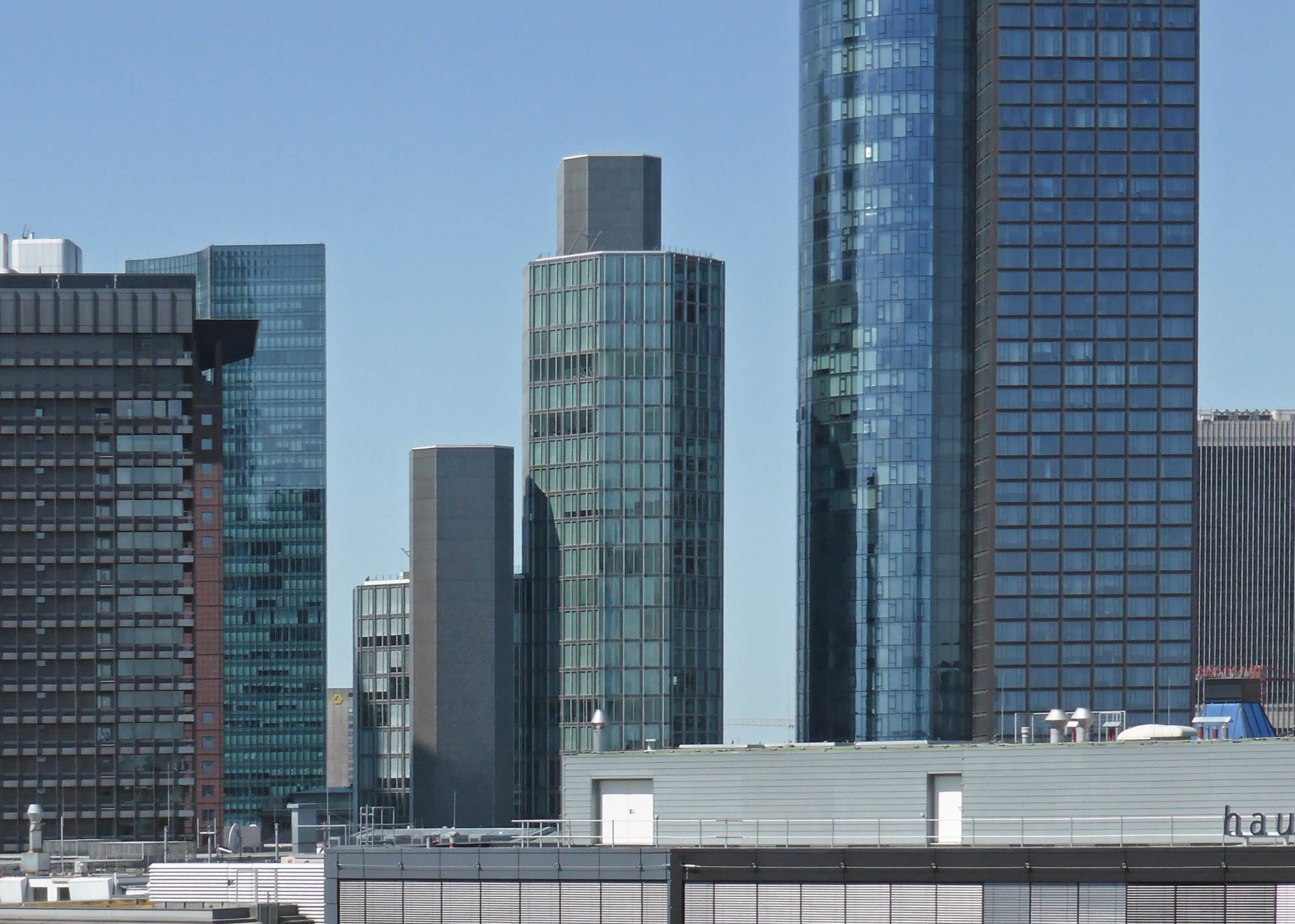GEG Real Estate Group acquires the Garden Tower