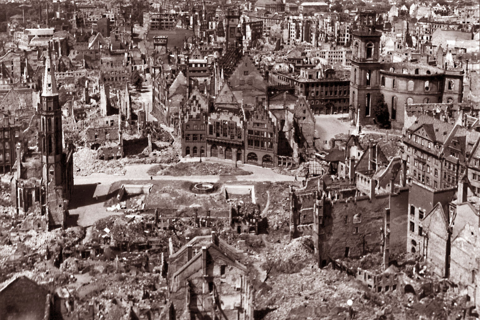 Frankfurt city center was wiped out by WW2 bombings