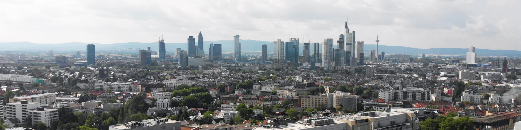 Panorama Frankfurt - Architectural community Frankfurt - Real Estate Newspaper - Tall Buildings Community in Frankfurt, Germany, Europe