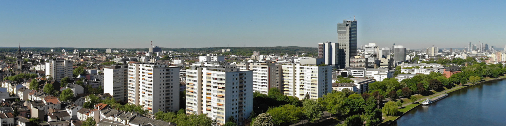Panorama of Offenbach, Hessen, Germany - drone flight Offenbach - aerial photo Offenbach