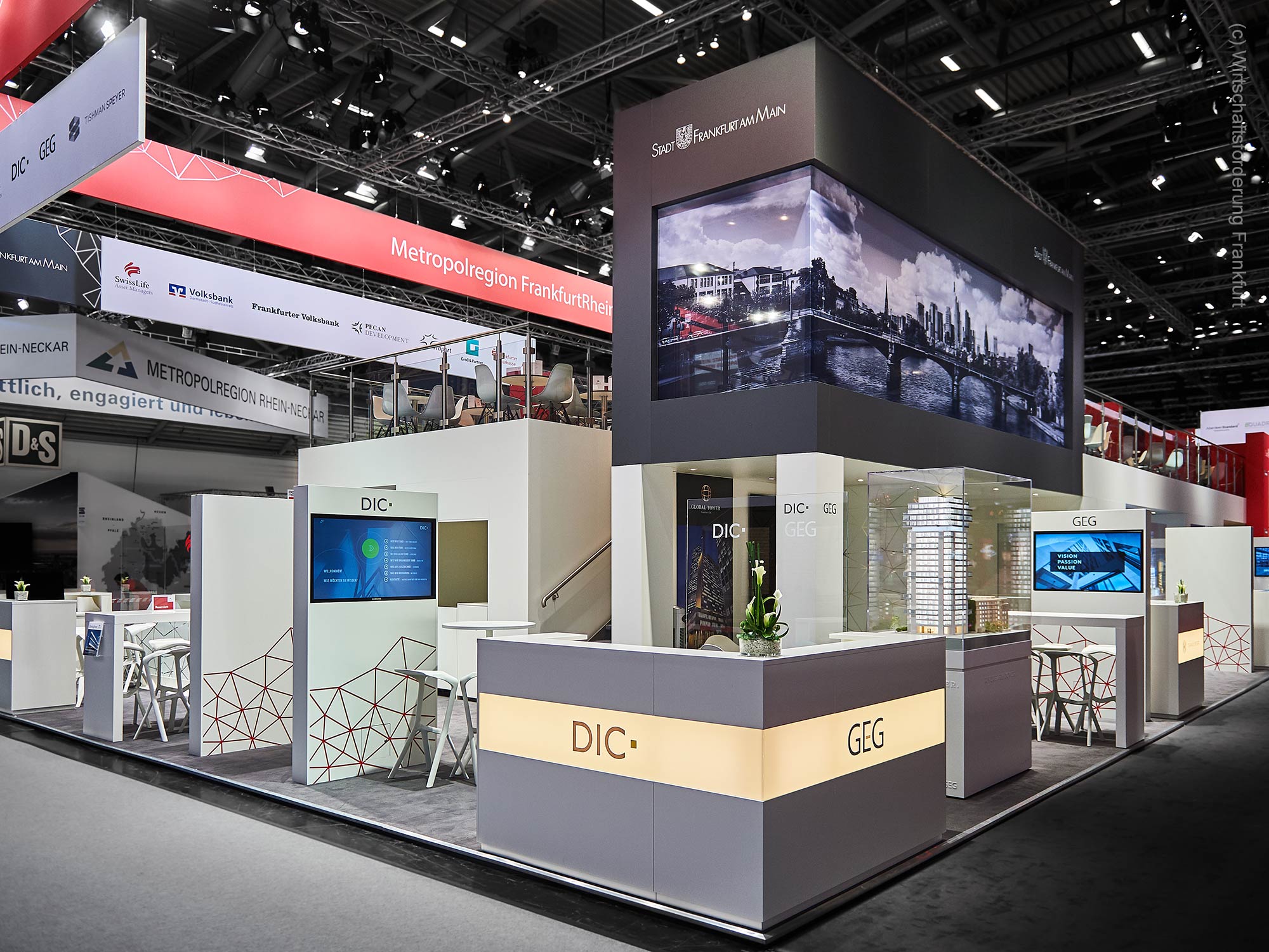 EXPO REAL 2019 - Booth of the Metropolitan Region Frankfurt Rhein Main