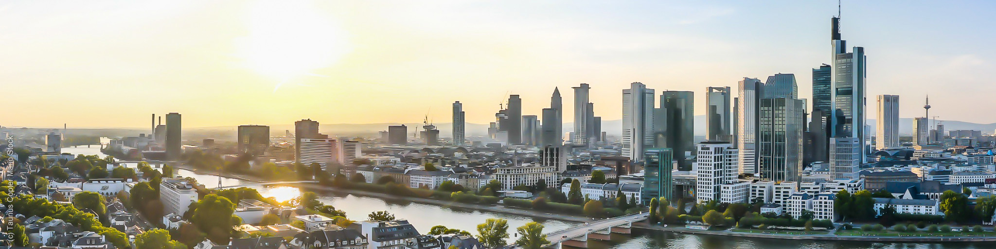 SKYLINE ATLAS - Frankfurt panorama - CBD Frankfurt - Frankfurt Skyline - Skyscrapers and tall buildings - (c) Taunus Copter Mario Stock