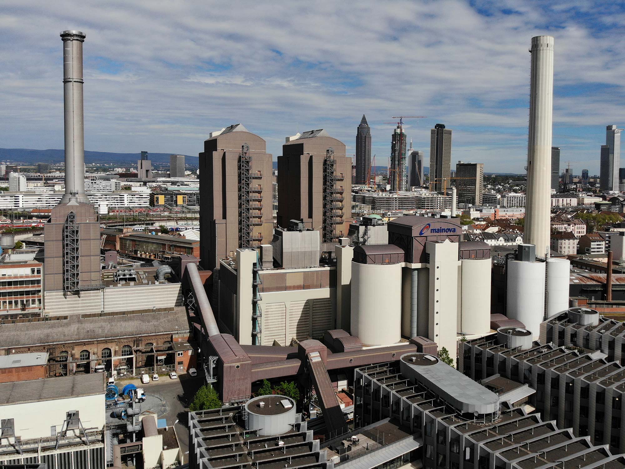 thermal-power-station-frankfurt-west-aerial