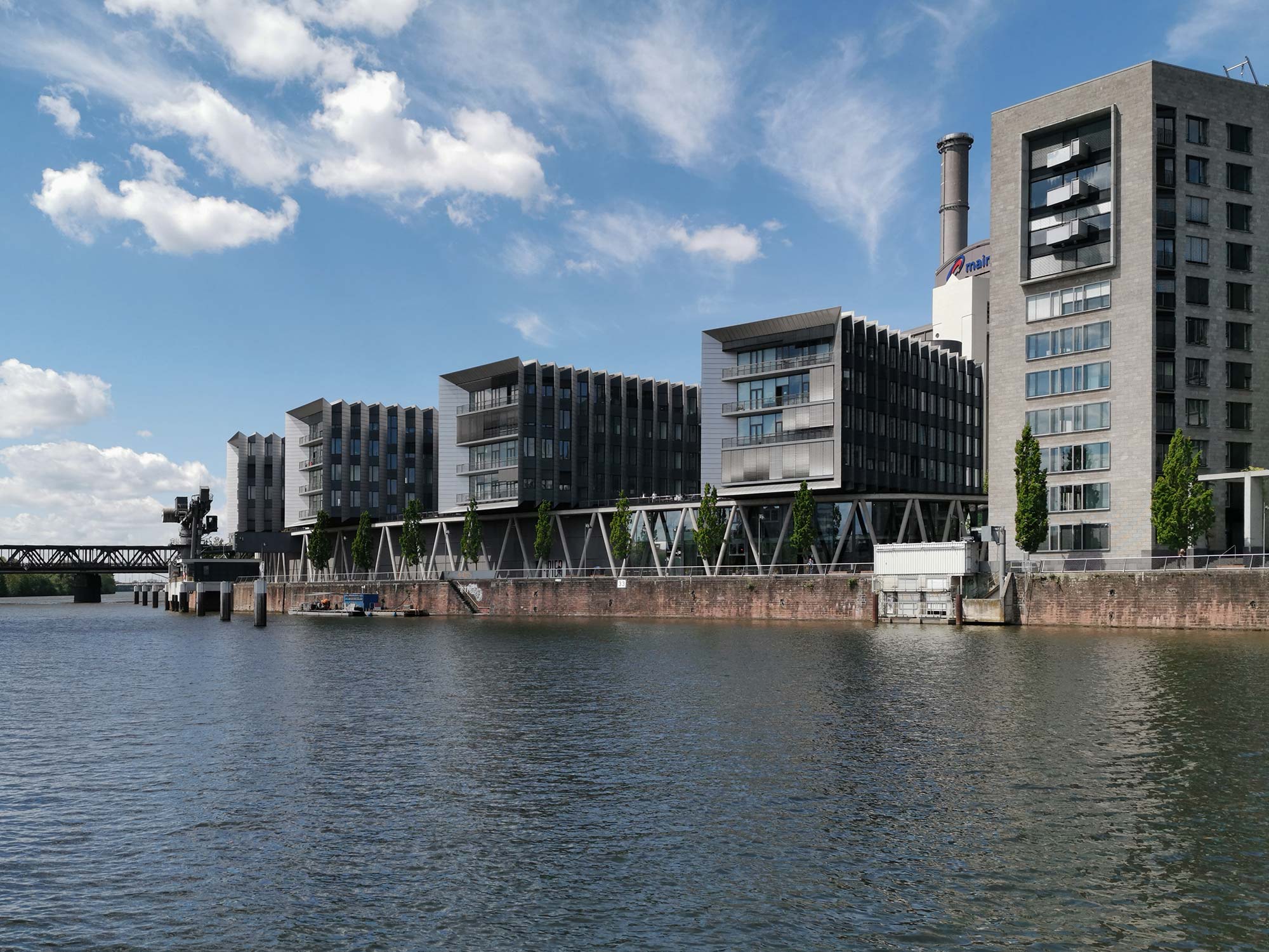 westhafen-pier-frankfurt