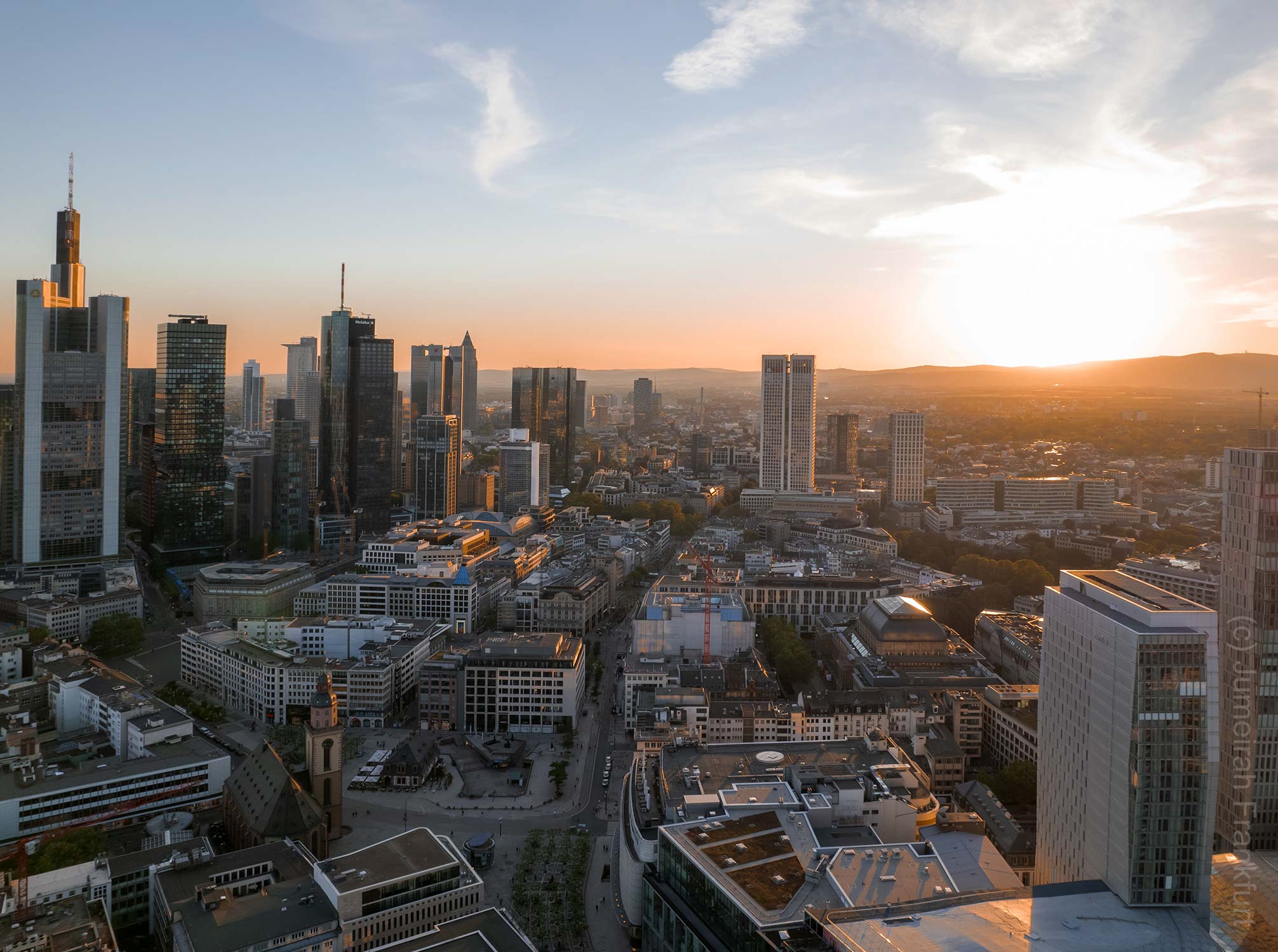 Frankfurt hotel with skyline views - Jumeirah Hotel, Germany - skyscraper hotel in Frankfurt