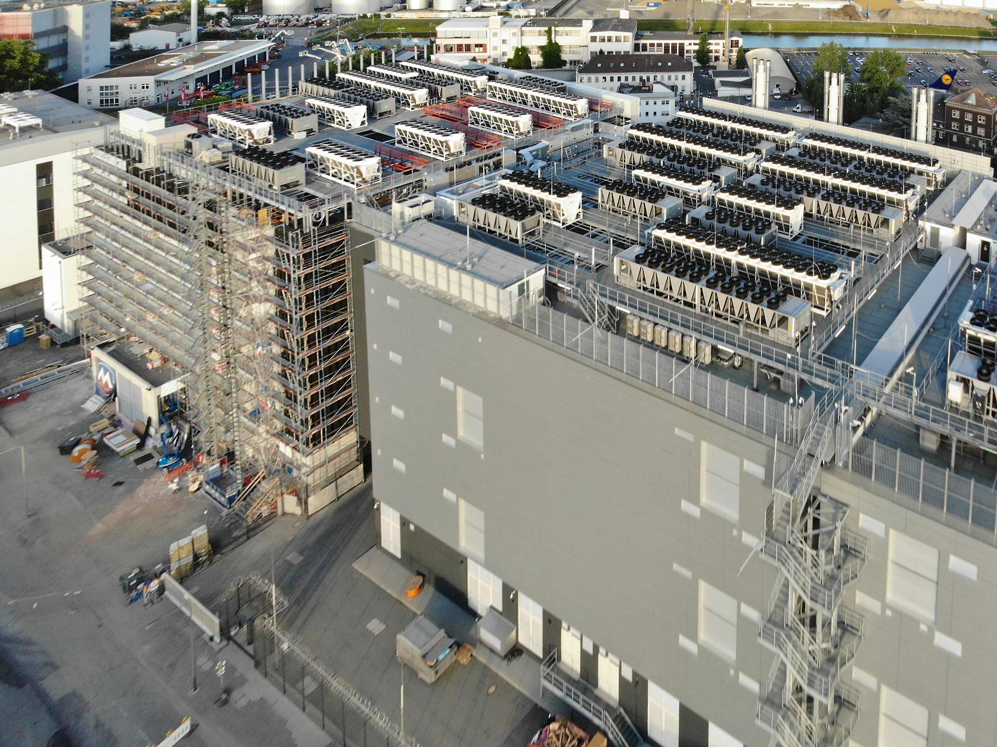 data-center-frankfurt-east-interxion-cloud-service