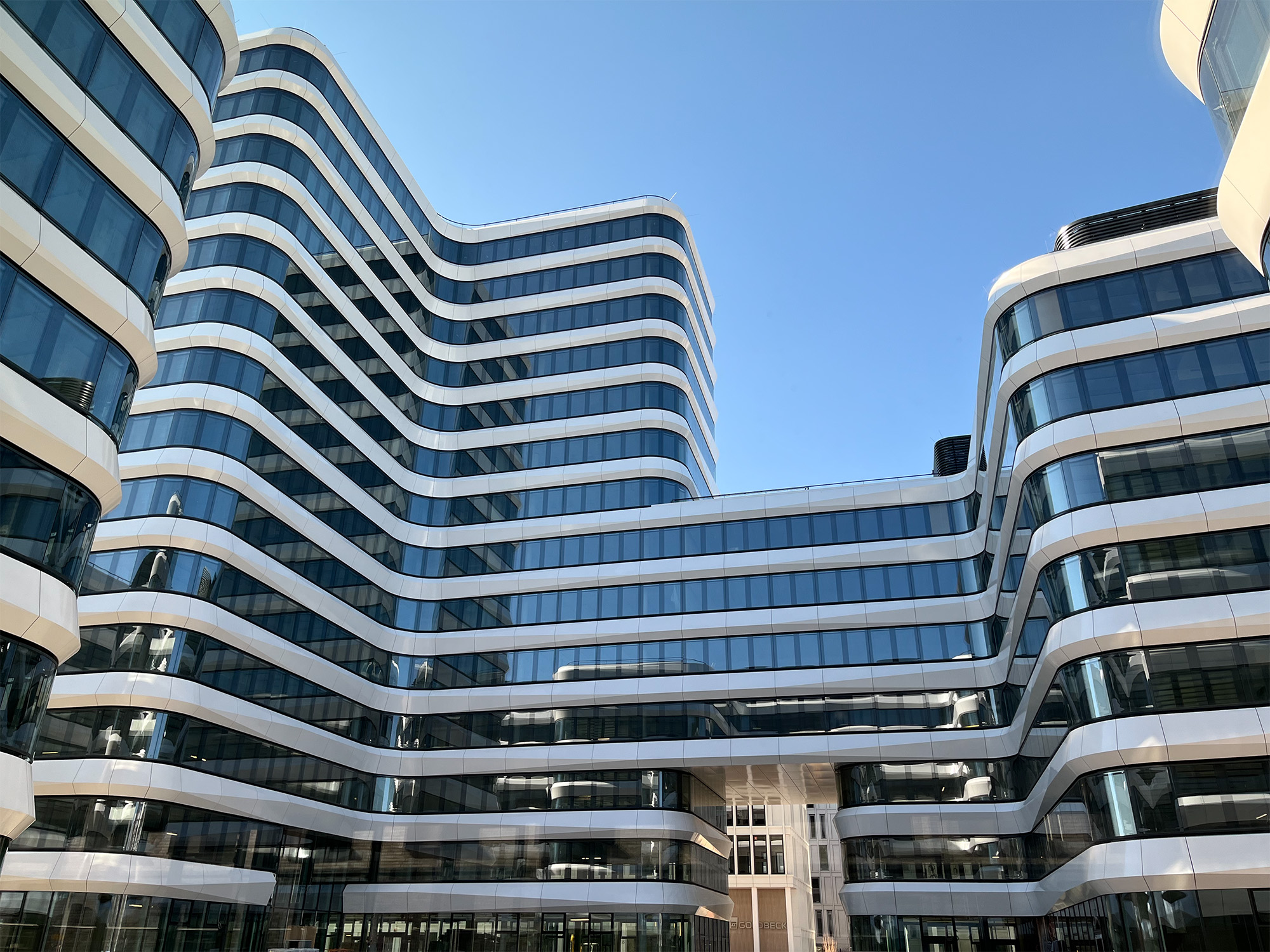 flow-gateway-gardens-europa-center-office-space-frankfurt