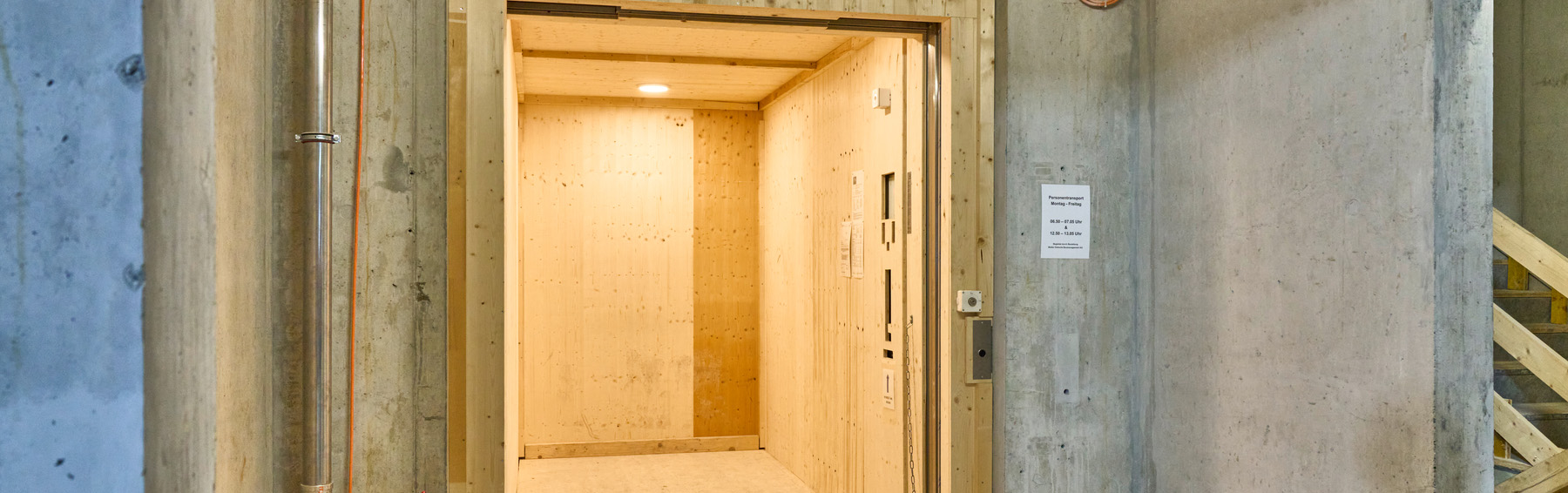 Up the Wooden Shaft! Elevators in High-Rise Construction made of Wood