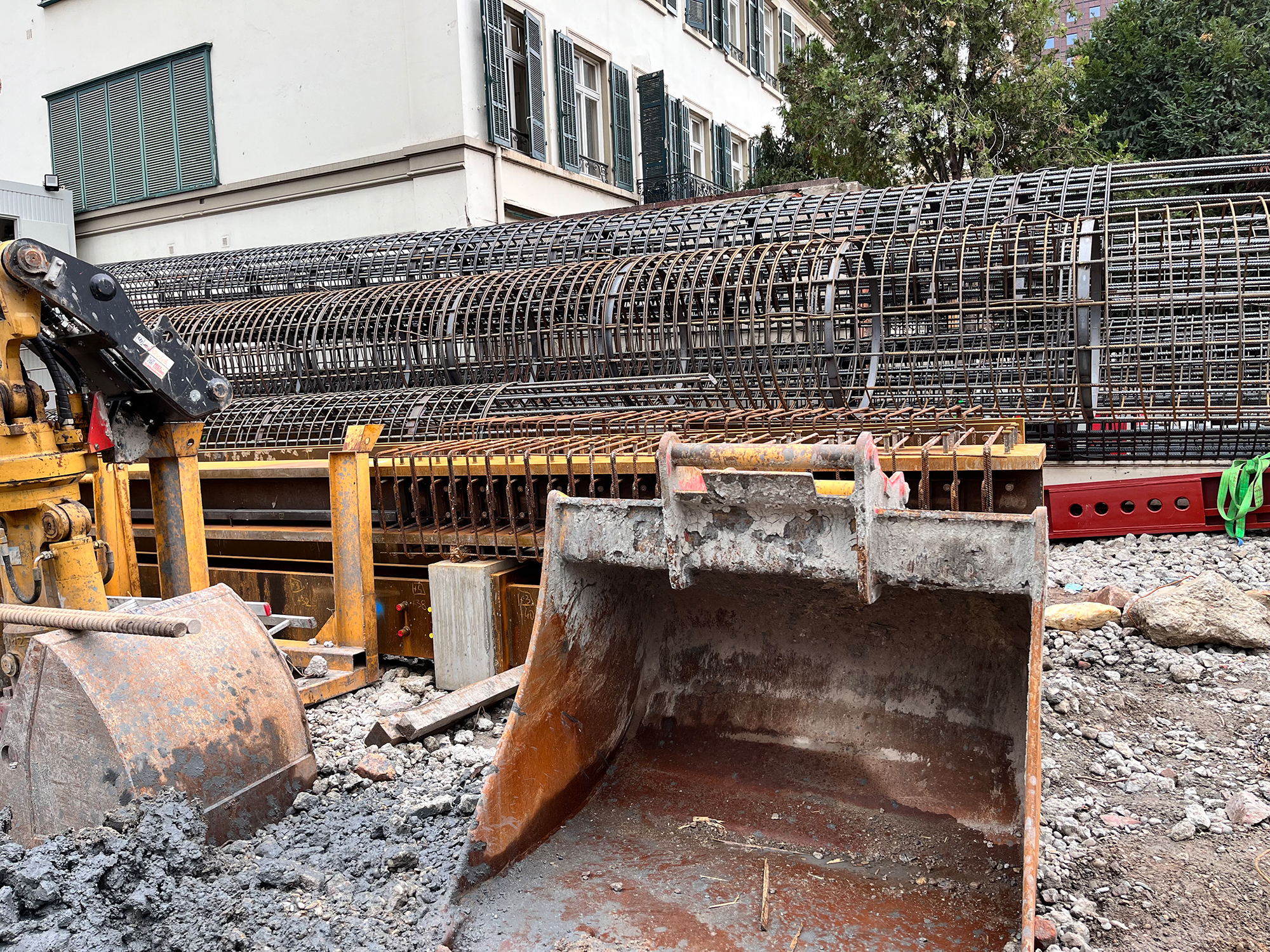 Central - Business - Tower - Begehung - Baustelle - Bankenviertel